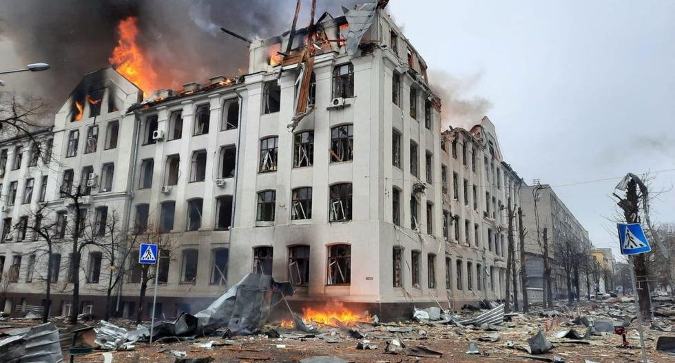 charkiv-university-bombed.jpg